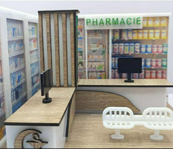 MINIATURE BOX