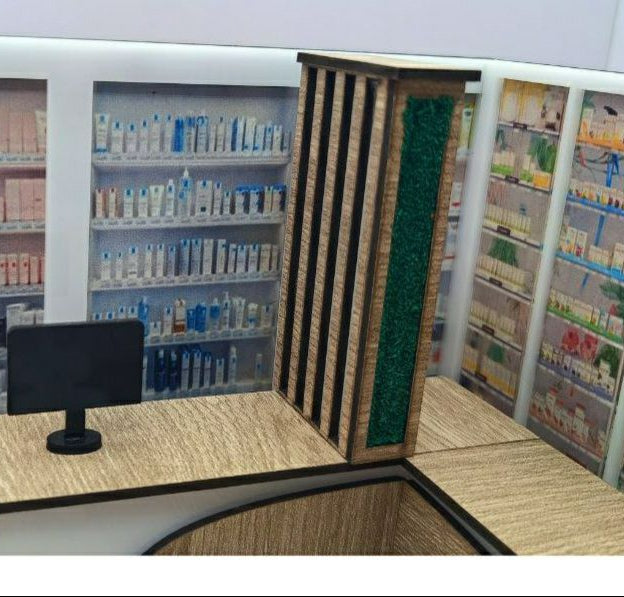 MINIATURE BOX