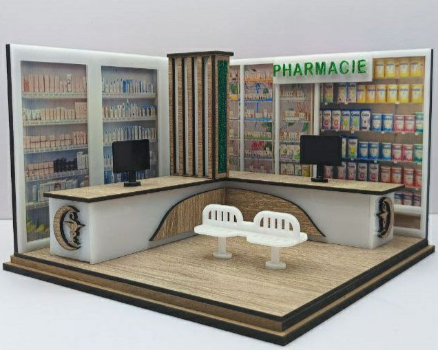 MINIATURE BOX