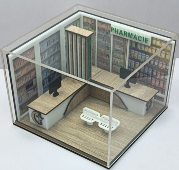 MINIATURE BOX